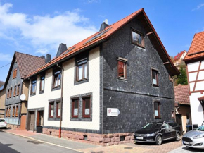 Отель Barrier free modern apartment with terrace at the foot of Hallenburg Castle  Штайнбах-Халленберг